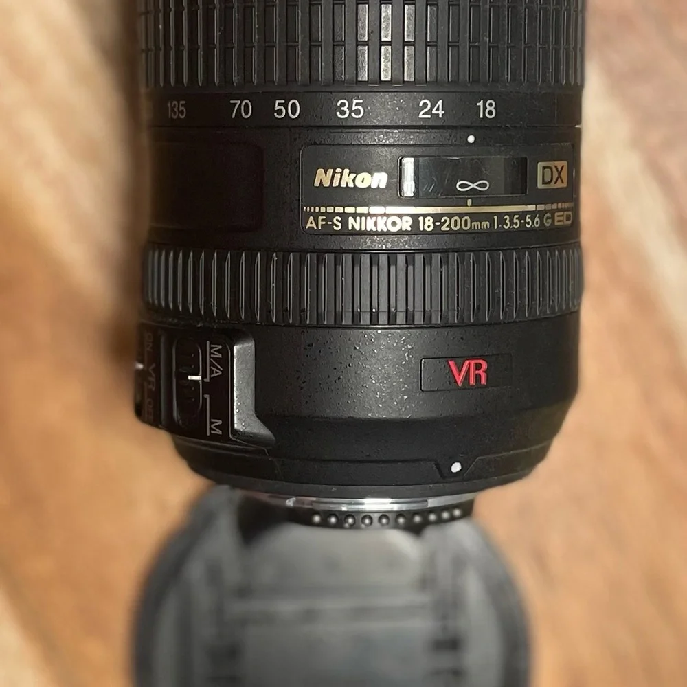 Nikon 18-200mm f/3.5-5.6G ED VR II AF-S DX NIKKOR Lens
